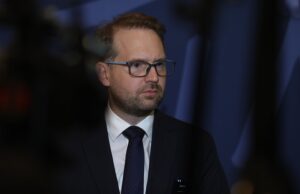 dominic fritz, usr in opozitie